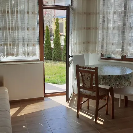 Радуга Комплекс Апартаменти Apartmán